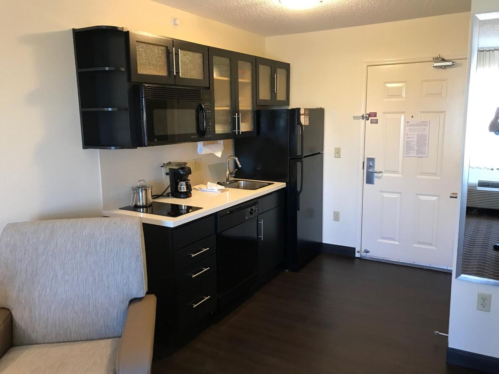 Candlewood Suites Fort Wayne - Nw By Ihg Kültér fotó