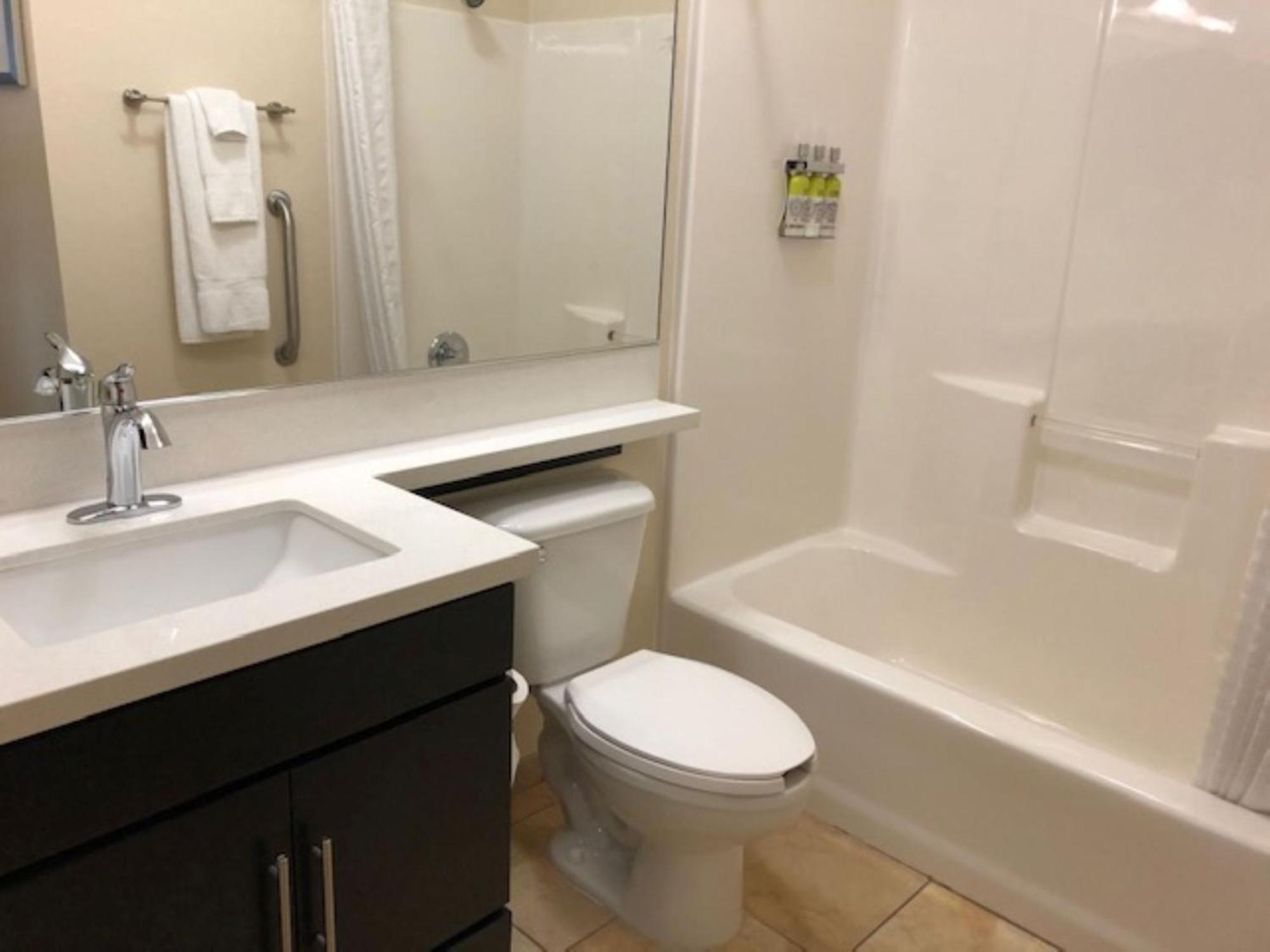 Candlewood Suites Fort Wayne - Nw By Ihg Kültér fotó